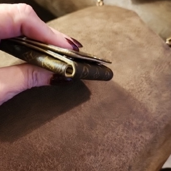 Louis Vuitton Vintage Monogram Folding Jewelry Case - Picture 10 of 11